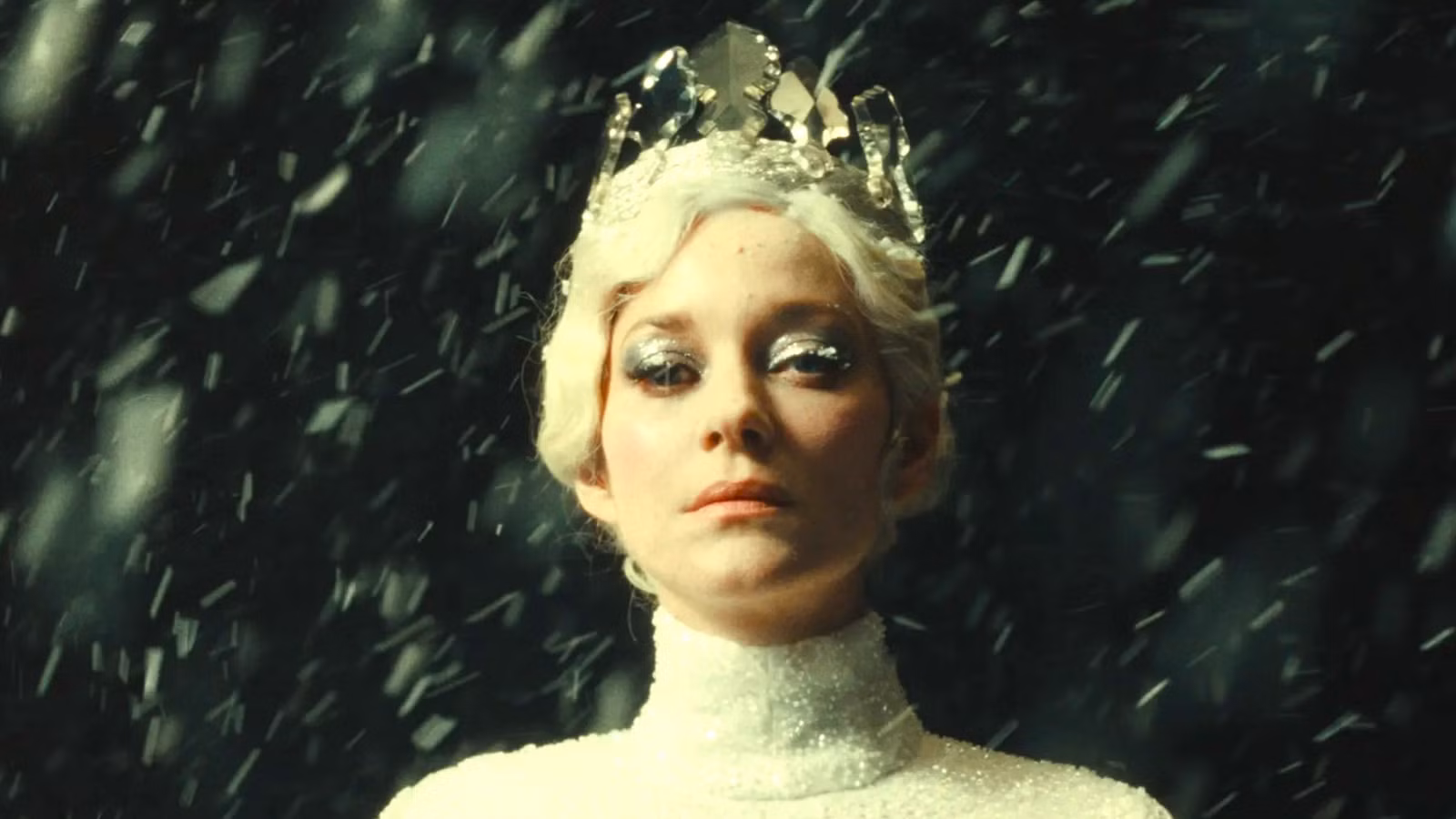 The Ice Tower Review: Marion Cotillard es etéreo en el inquietante venerado inspirado en Hans Christian Andersen sobre la identidad y la percepción