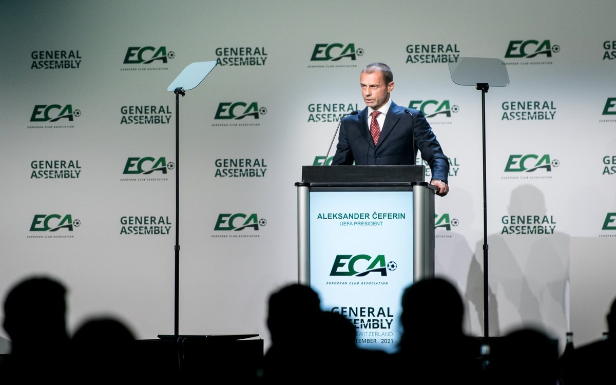 Trasladar partidos de ligas nacionales al extranjero puede 'romper' el futbol:  Ceferin | Video