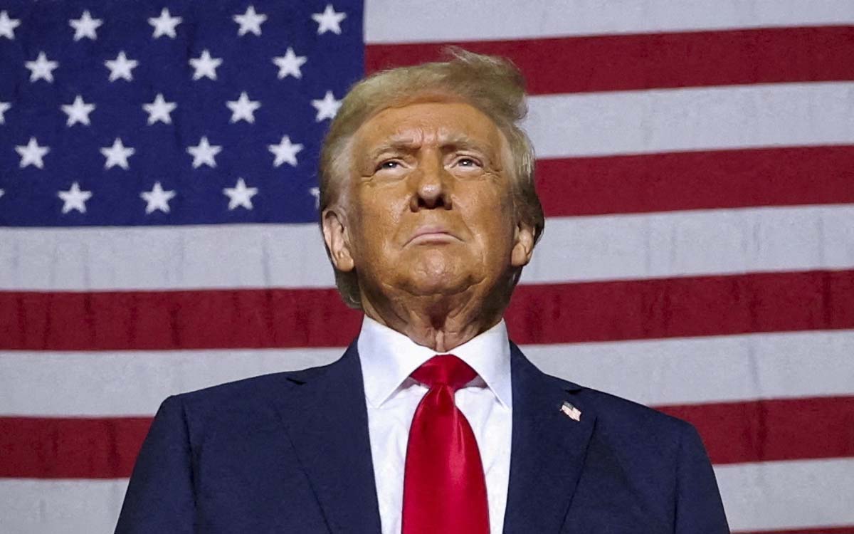 Trump dice que "le encantaría" optar a un tercer mandato