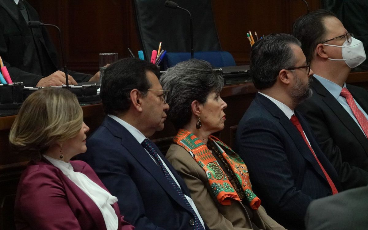 Video | Ponen Marc Anthony en lugar del Himno Nacional durante informe del TEPJF