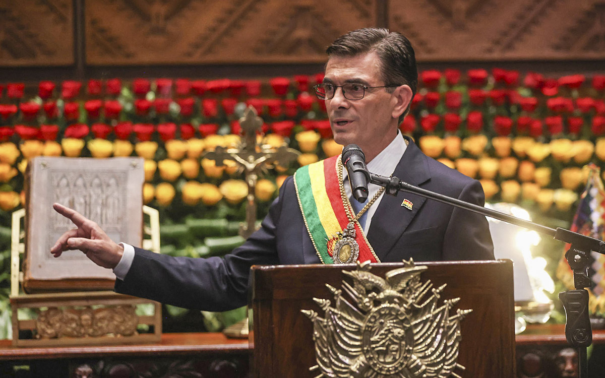 'El país que recibimos está devastado': Rodrigo Paz al asumir la presidencia de Bolivia