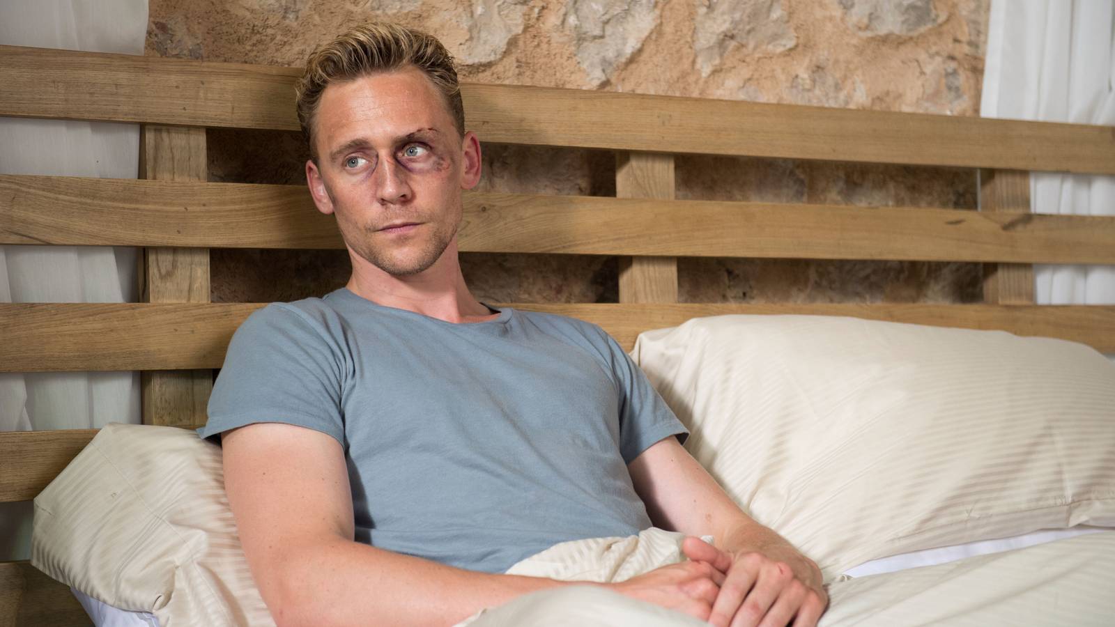 Las primeras imágenes de la temporada 2 de The Night Manager revelan el regreso de Tom Hiddleston después de 9 años