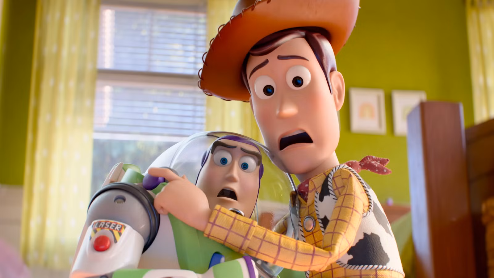 Tráiler de Toy Story 5: la reunión de Buzz y Woody arruinada por un nuevo y aterrador dispositivo