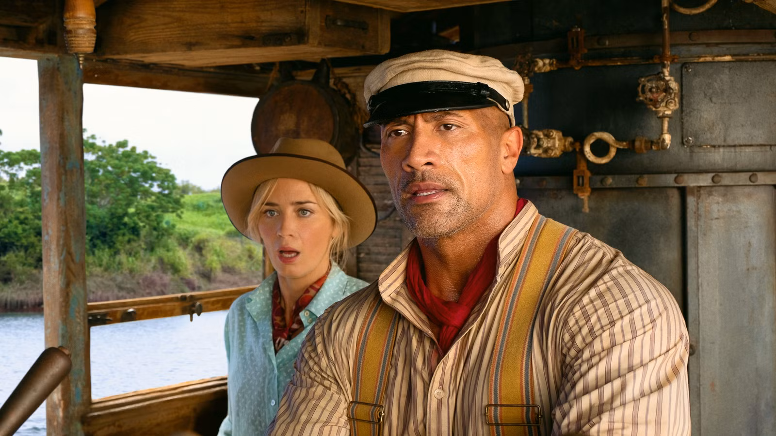 Dwayne Johnson se presenta para The Devil Wears Prada 2 junto a su costar Emily Blunt: “Deberías verlo con un par de tacones”