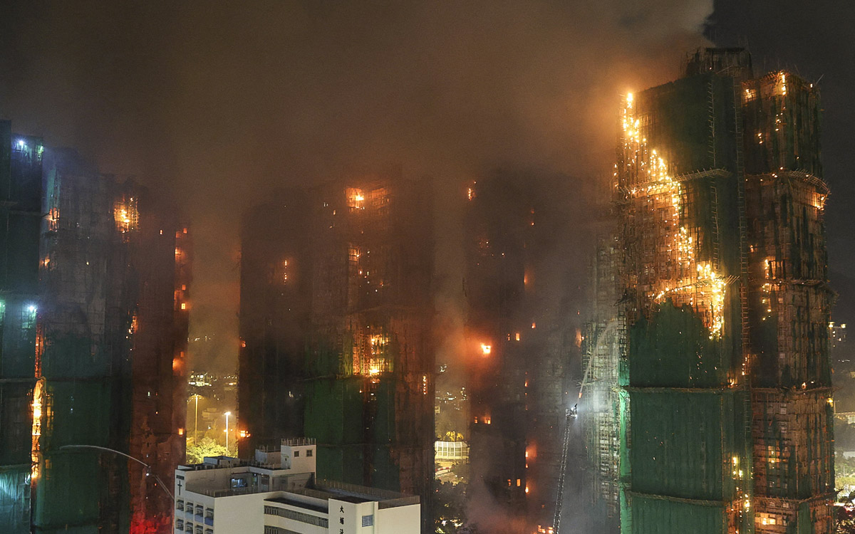Catástrofe masiva en Hong Kong: 65 muertos y 279 desaparecidos en el peor incendio en 30 años en el país