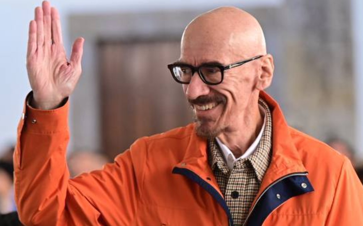 Dante Delgado reaparece en evento y confirma mejoría en su estado de salud