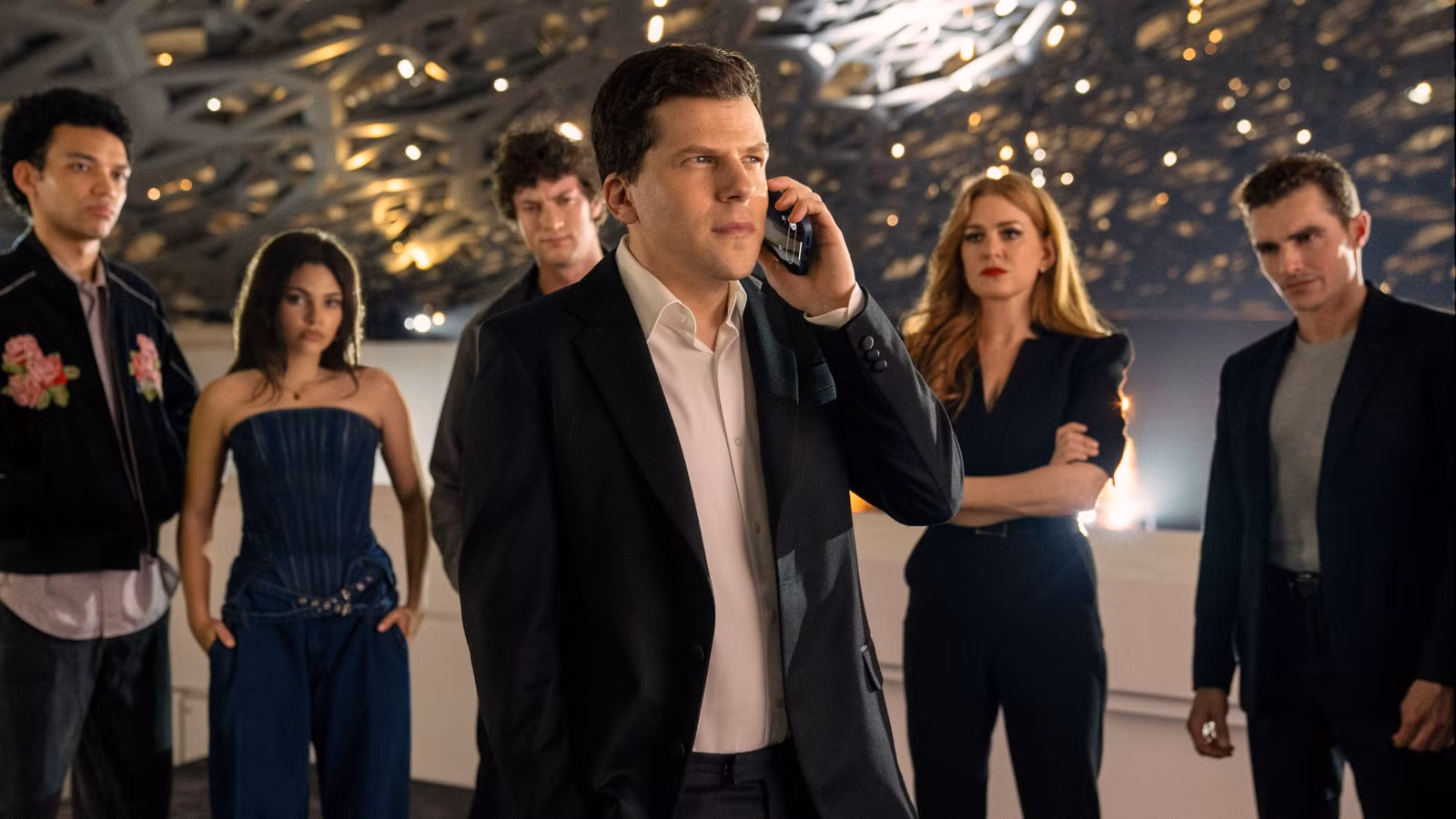 Después de la taquilla muerta de octubre, ¿Hollywood se arrepentirá de la programación de noviembre?