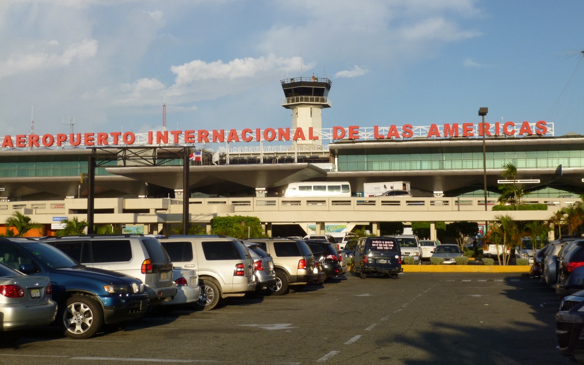 Estados Unidos usará aeropuertos dominicanos para combatir drogas durante la operación 'Lanza del Sur'