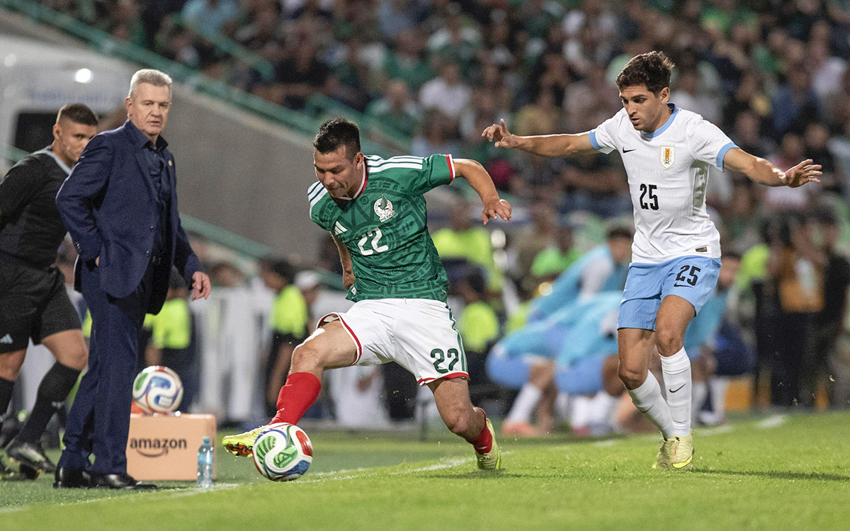 México empata sin goles con Uruguay; Aguirre reconoce que falta 'dar el salto de calidad'