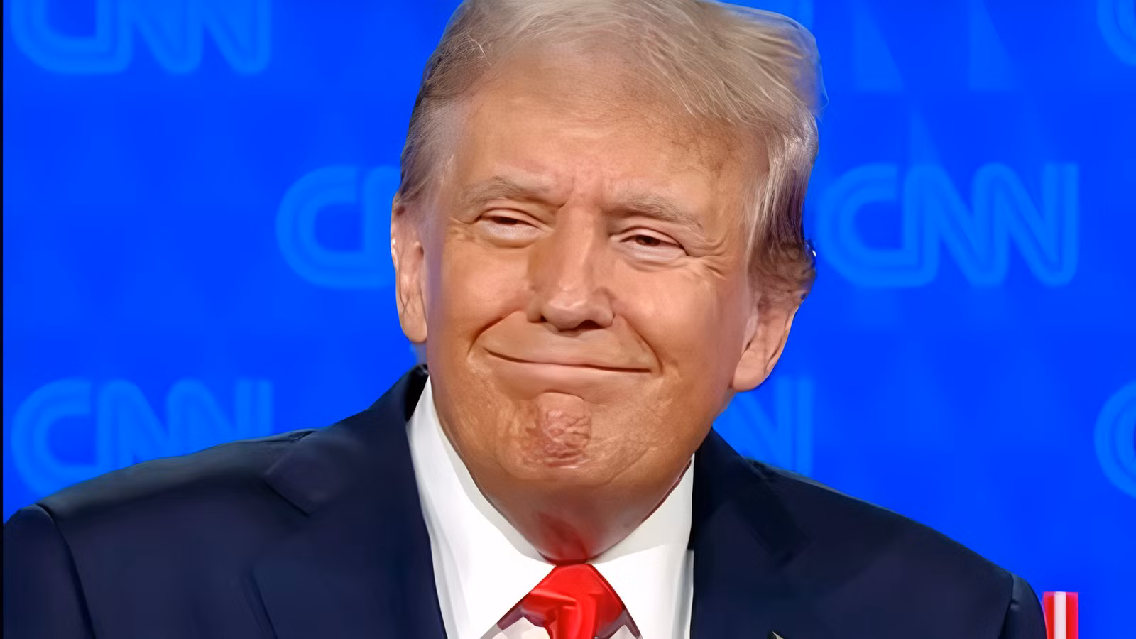 Trump lanza un nuevo sitio web para reprender la cobertura mediática “sesgada”