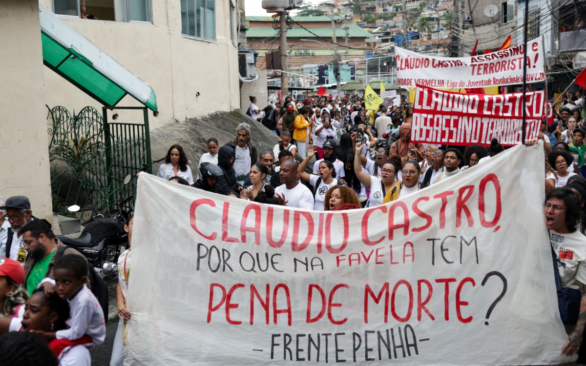 Miles de personas protestan en Río de Janeiro por operativo que dejó 132 muertos