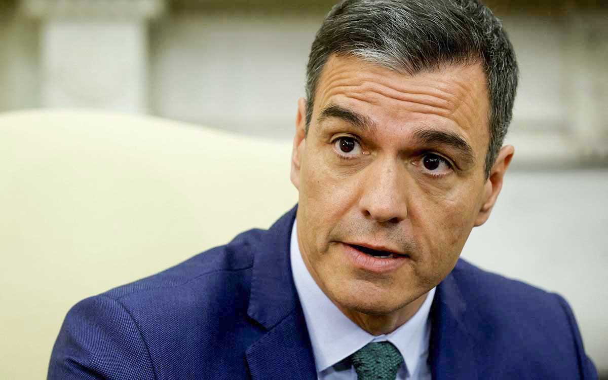 Para España es 'prioritaria' la 'normalización' de las relaciones con México: Pedro Sánchez