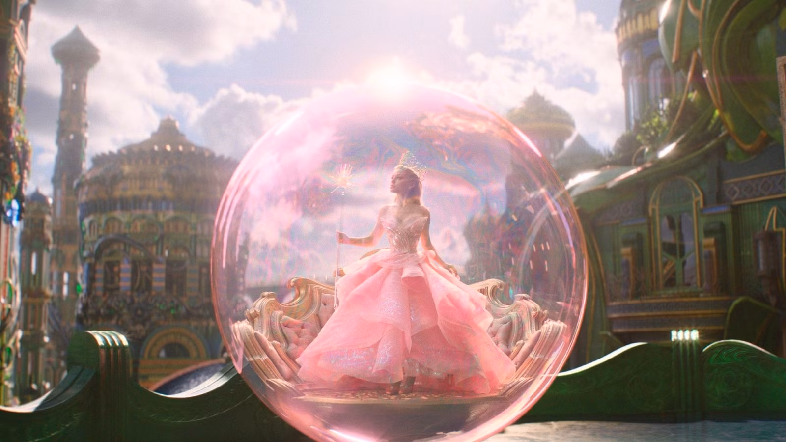 Resumen de reseñas de películas: Wicked: For Good, Rental Family, The Family Plan 2 y más.