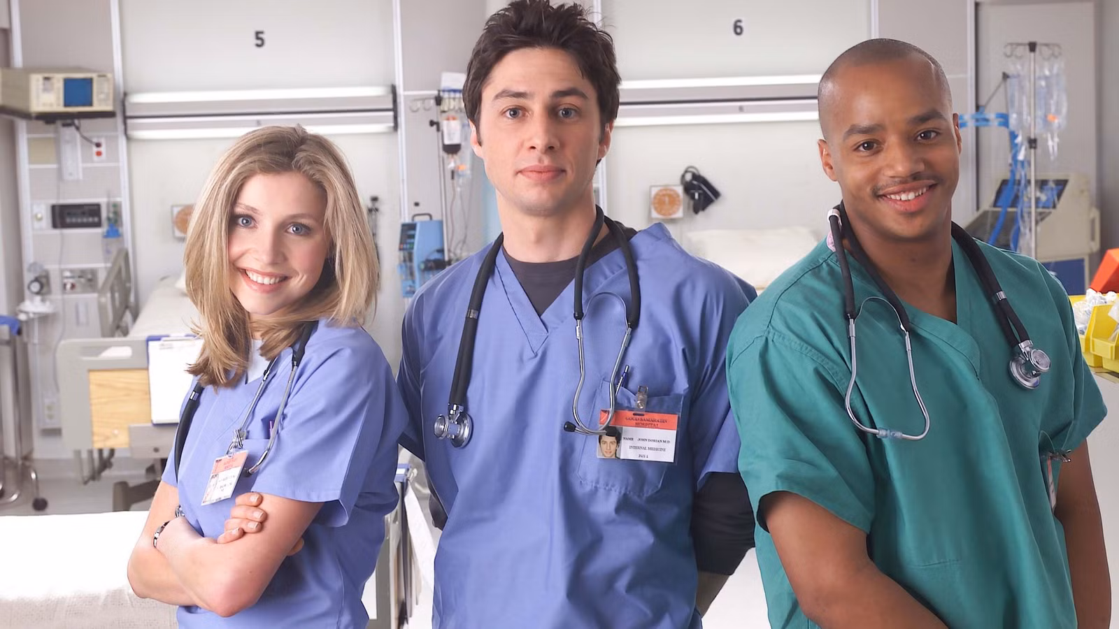 Tráiler de la secuela de Scrubs: Zach Braff se viste para el regreso de la exitosa serie de comedia