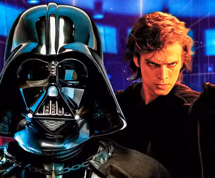 Darth Vader a la izquierda y Anakin Skywalker usando Force estrangulador en Revenge of the Sith a la derecha frente a un fondo azul y rosa.