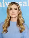 Foto de cabeza de Melissa Roxburgh