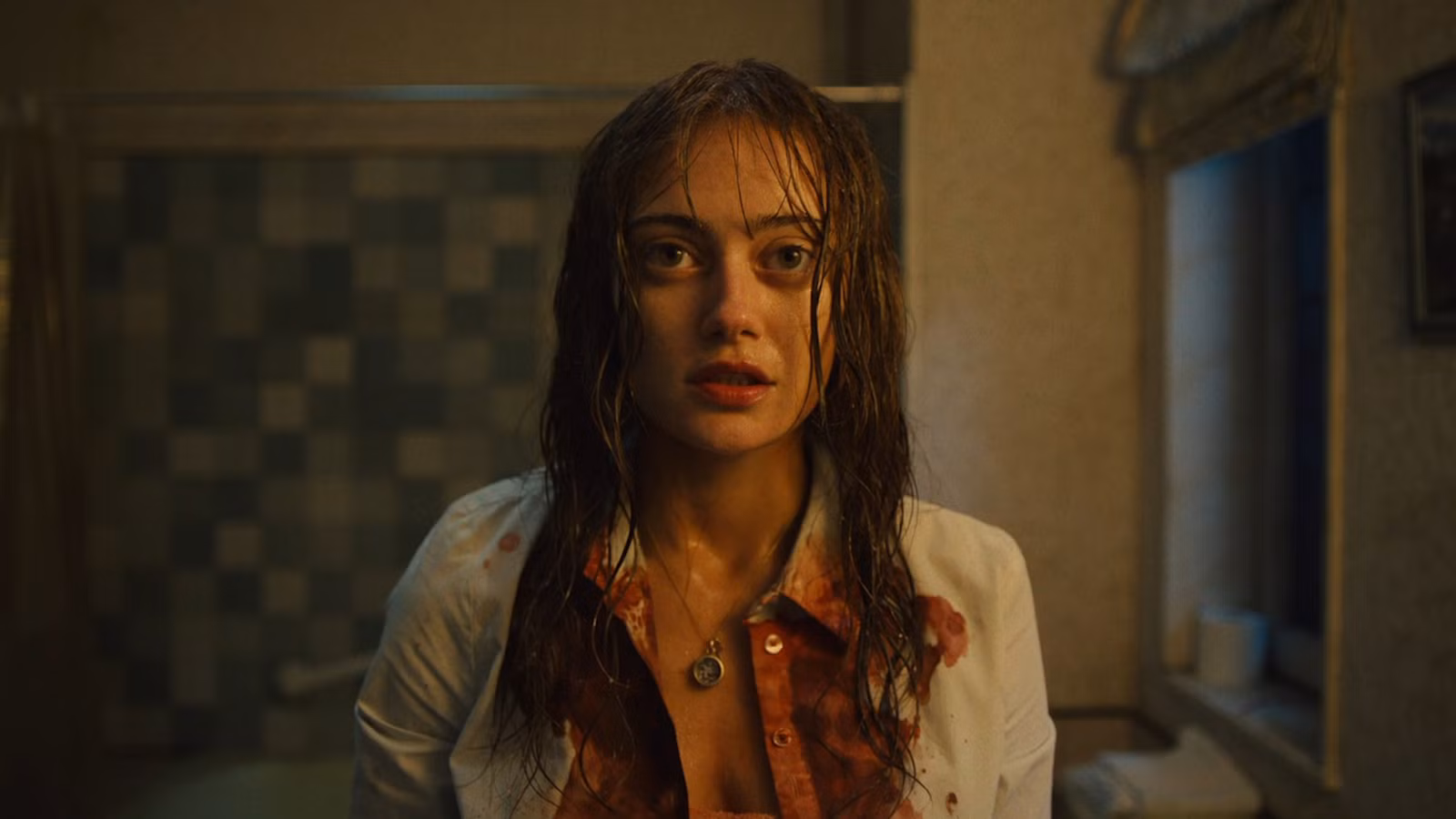 El regreso villano de Ella Purnell en la serie de suspenso de dos partes de Starz se revela en nuevas imágenes de Sweetpea