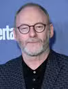 Foto de cabeza de Liam Cunningham en el pre-SAG de Entertainment Weekly