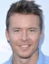 Foto de cabeza de Todd Lasance
