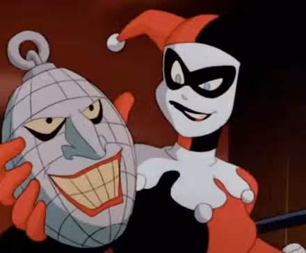Harley Quinn sosteniendo una granada Joker en Batman la serie animada