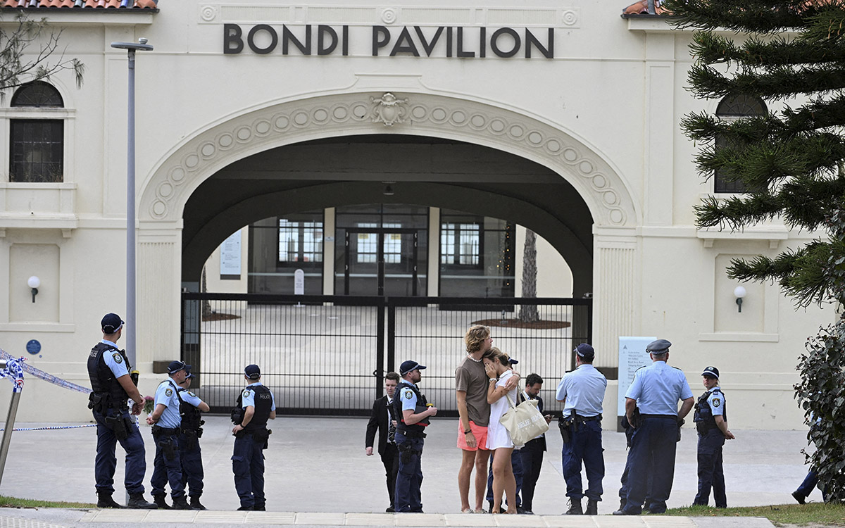 Ataque en Bondi Beach se inspiró en Estado Islámico, según la policía australiana