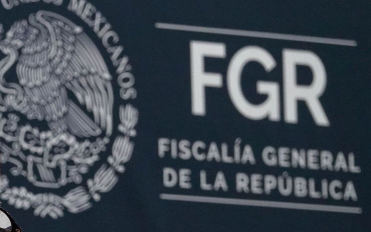 Buscan 43 encabezar la FGR: lista oficial