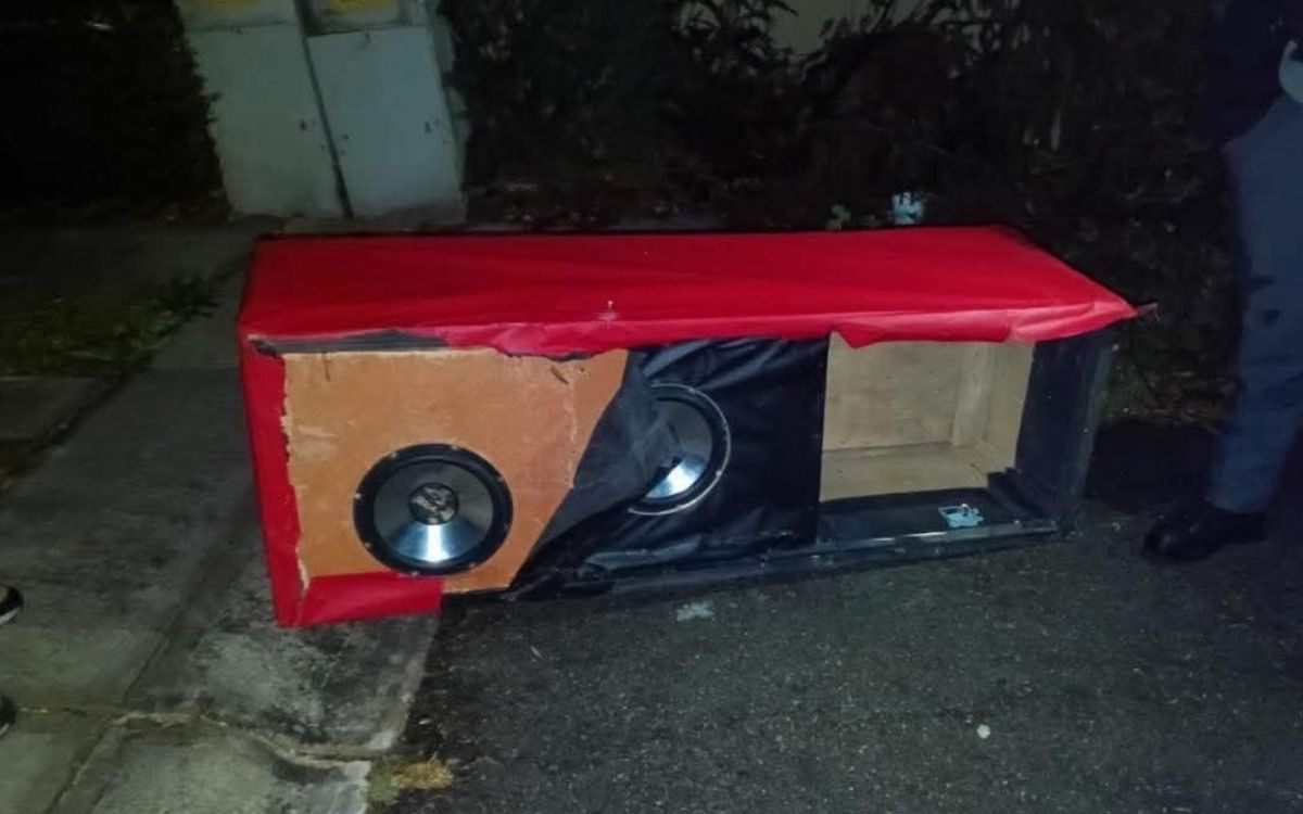 Edomex: Rescatan a estudiante secuestrada en una bocina; detienen a 3