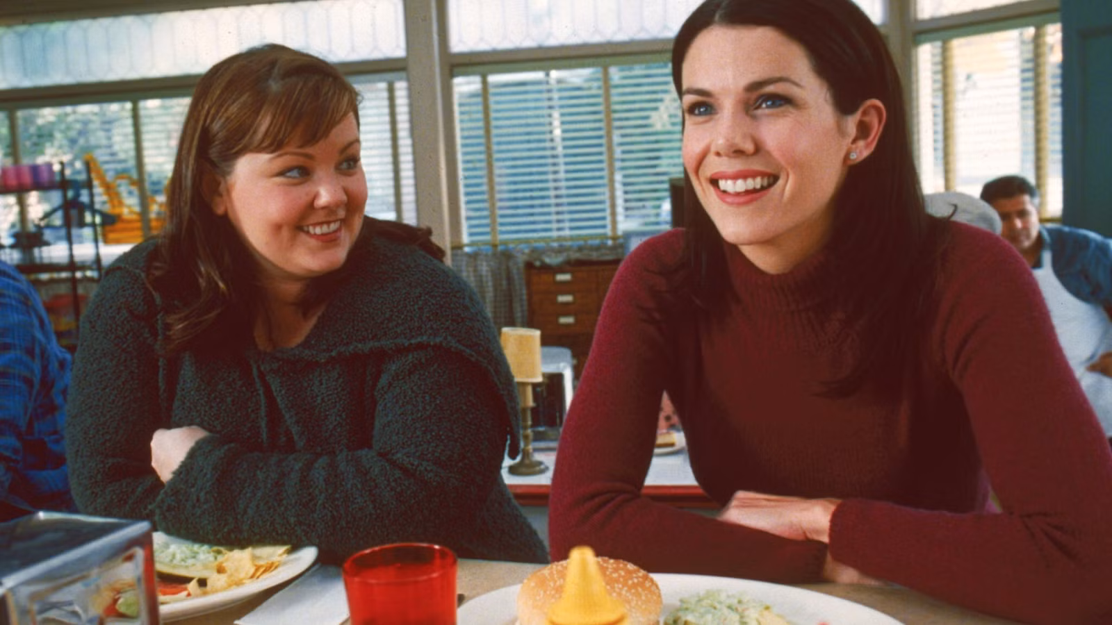 El nuevo proyecto Gilmore Girls de Lauren Graham y Amy Sherman-Palladino es mejor que la temporada 9