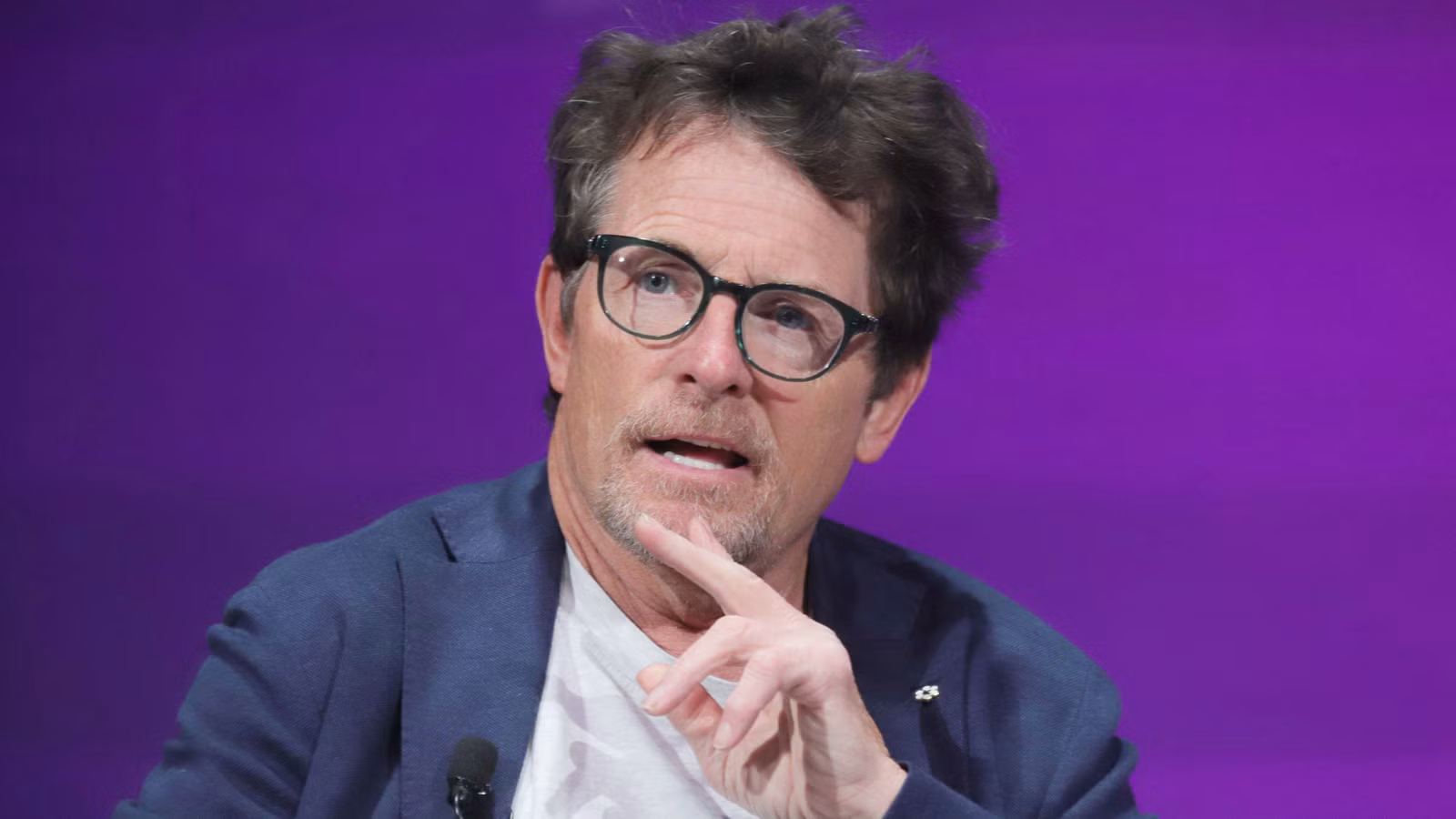 Michael J. Fox establece oficialmente su primer papel protagónico en 8 años con la nueva película de fantasía Dragones