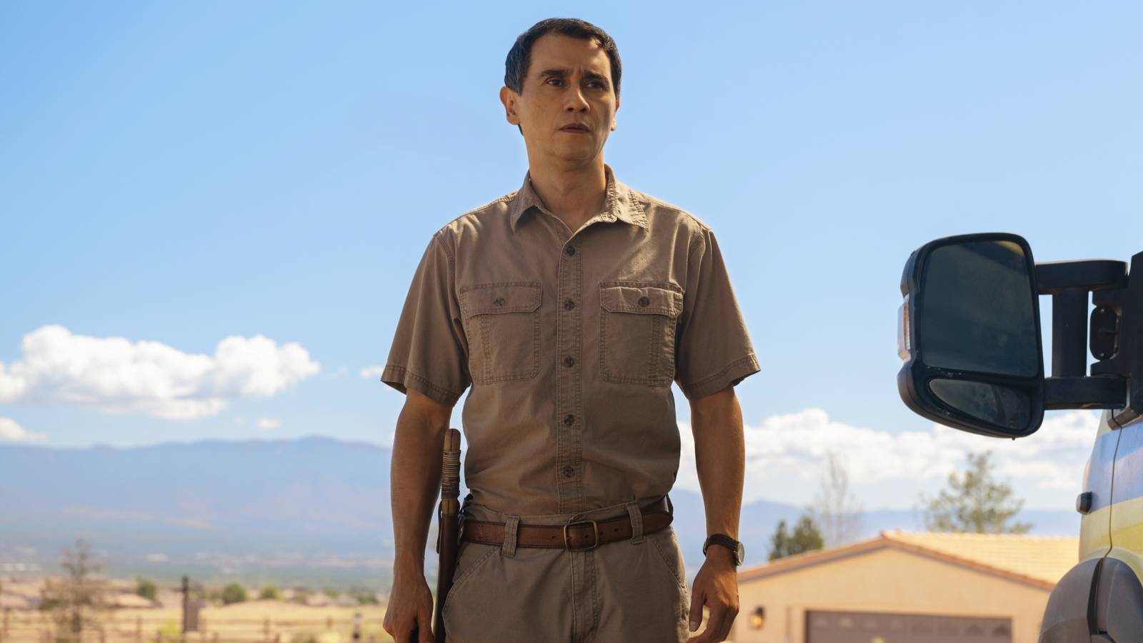 La actualización de la temporada 2 de Pluribus confirma qué detalles se revelarán sobre la investigación de Manousos