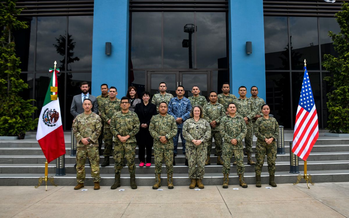 México y EE.UU. afinan coordinación militar para seguridad del Mundial 2026