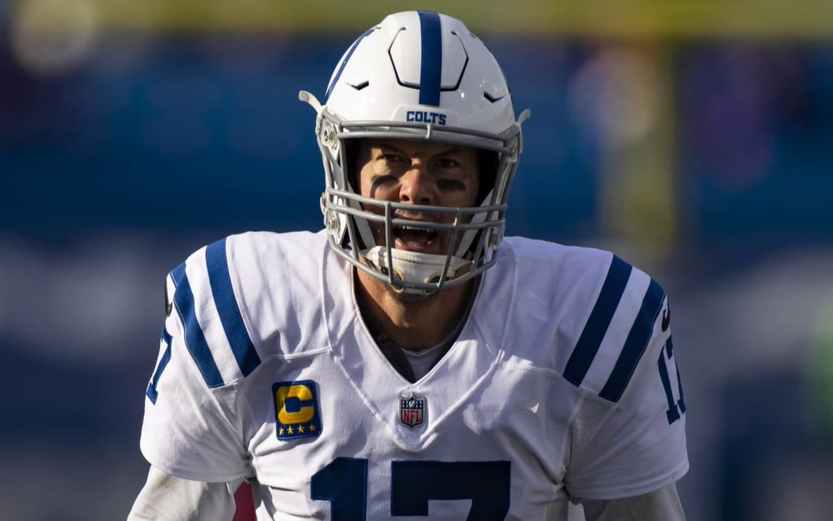 NFL: Philip Rivers sale del retiro y firma con los Colts