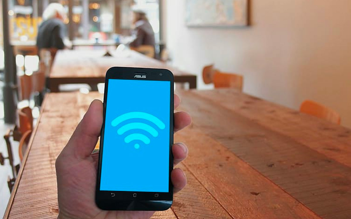 Ni internet ilimitado ni cobertura total: Profeco advierte engaños de empresas