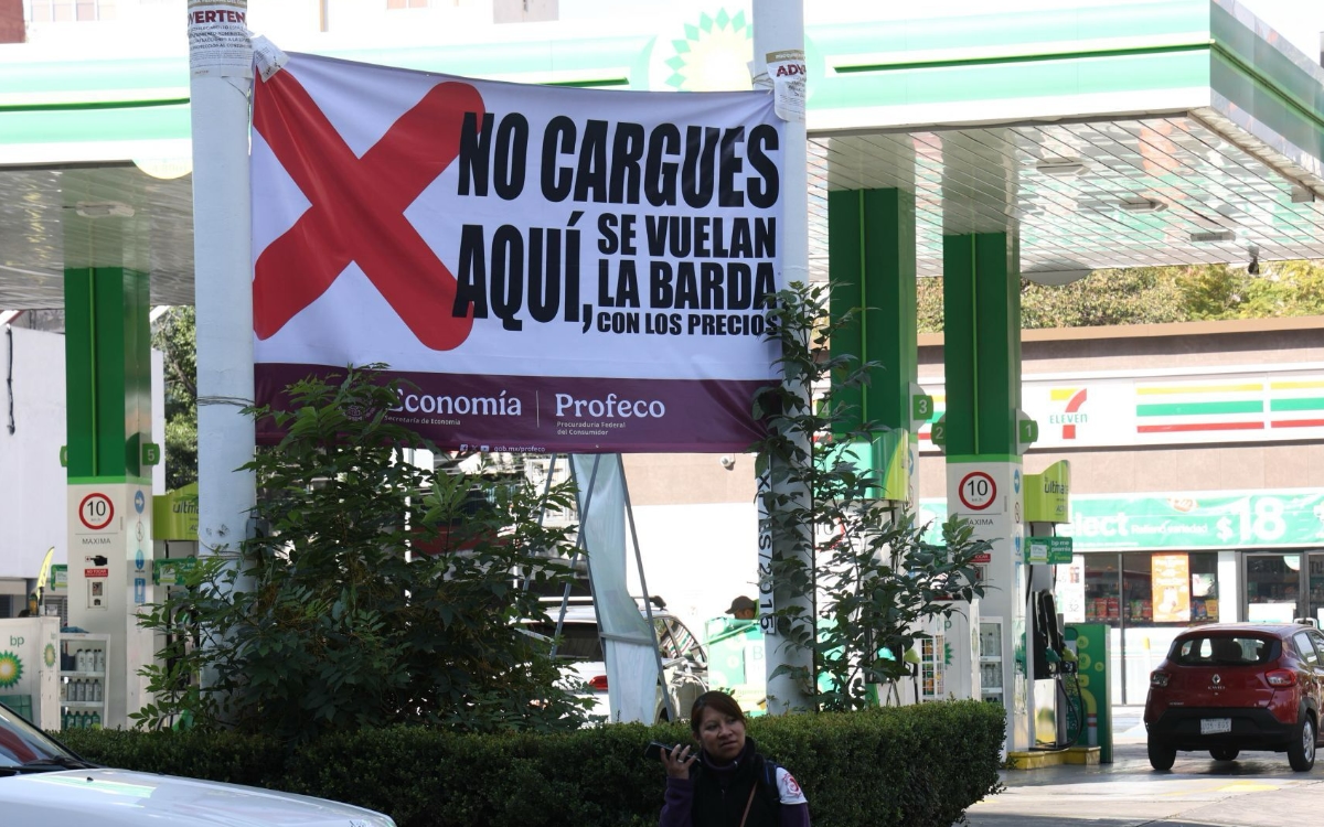 Por litros incompletos, Profeco presenta 43 denuncias ante la FGR contra gasolineras