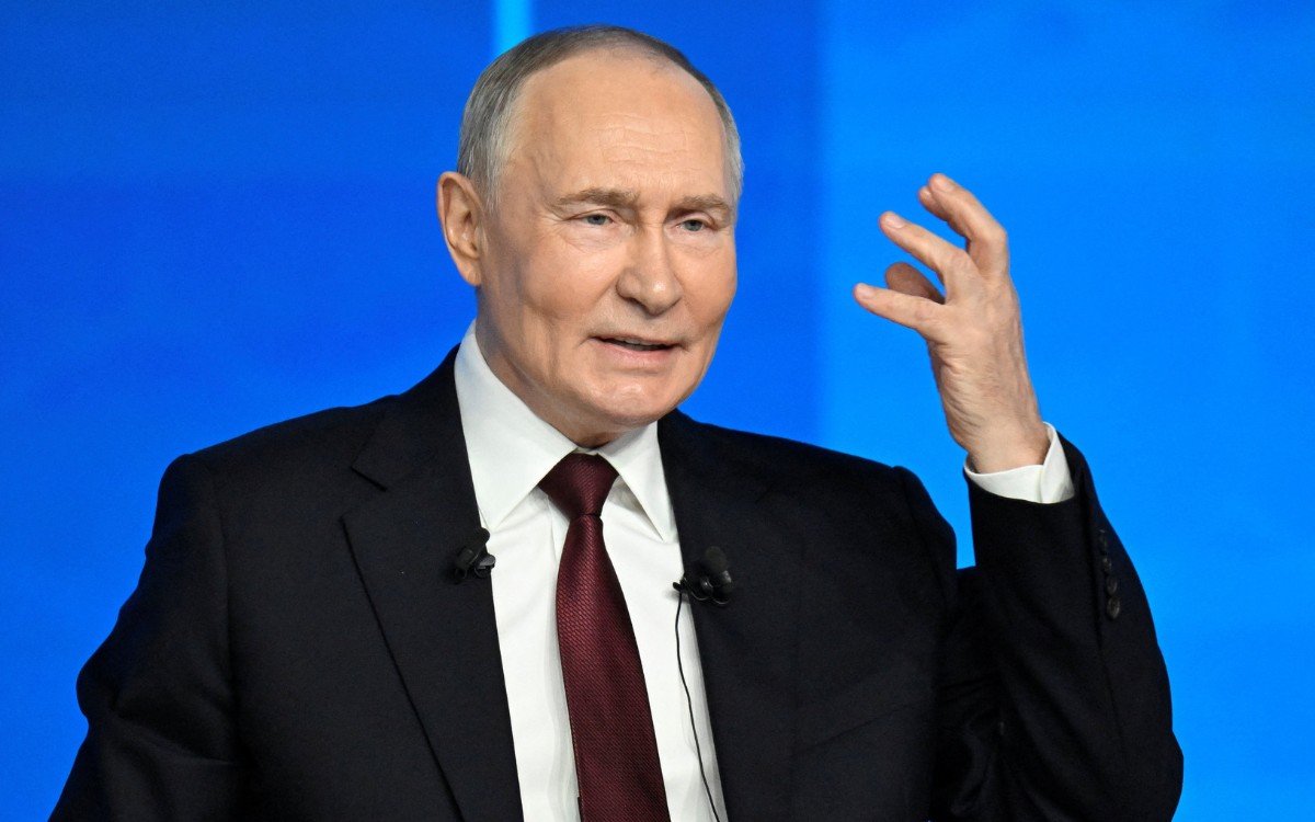 Putin está enamorado; presidente ruso sorprende en rueda de prensa