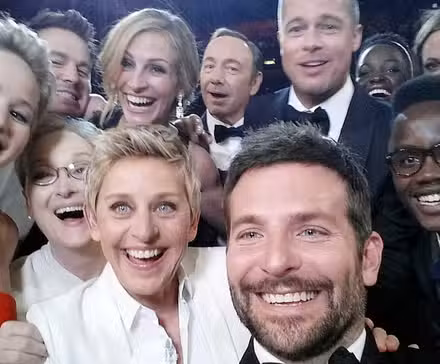 Selfie de Ellen Degeneres en los Oscar 2014