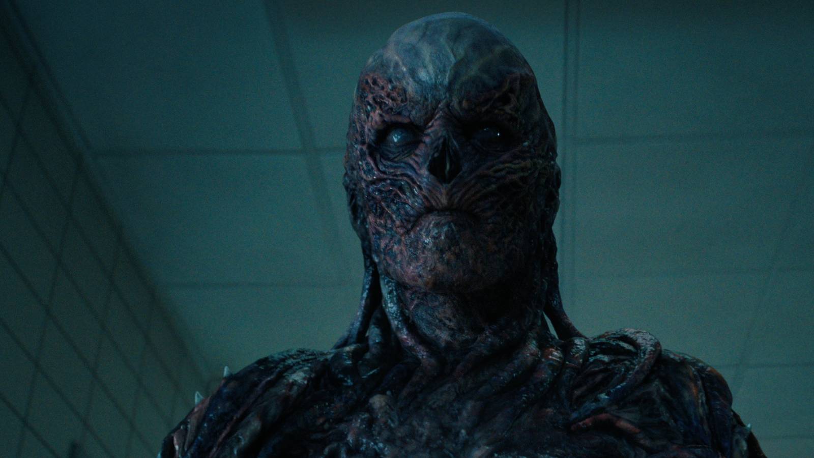 El villano de Stranger Things salvará el programa de televisión de fantasía más divisivo de Prime Video