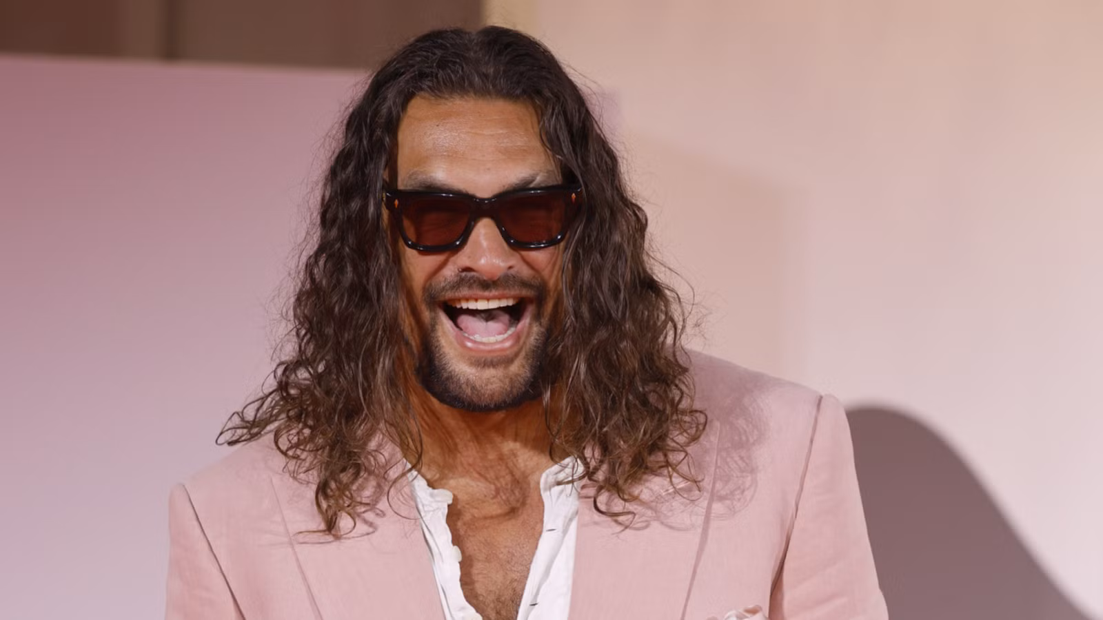 La película de fantasía de ciencia ficción de 440 millones de dólares de Jason Momoa, tendencia en Prime Video, marca oficialmente el fin de una era