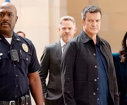 Grey, Wesley, Nolan y Angela en El novato