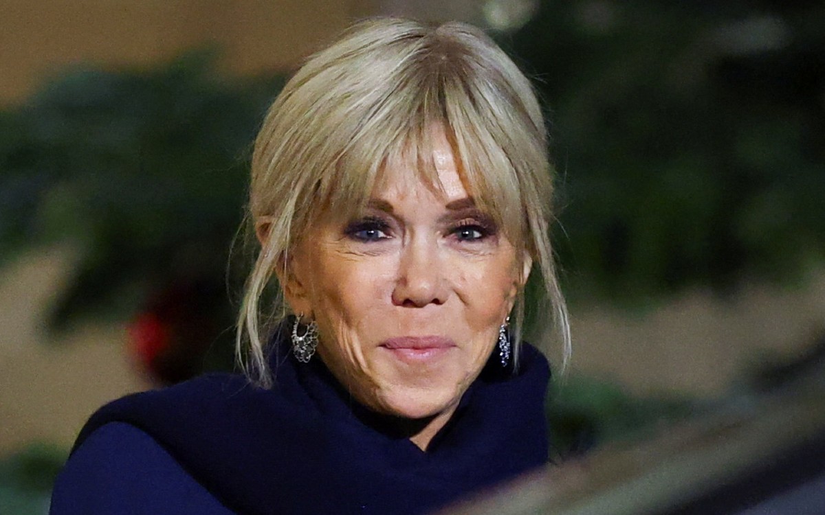 Condenan a 10 por ciberacoso a Brigitte Macron; afirmaron que es una persona transexual
