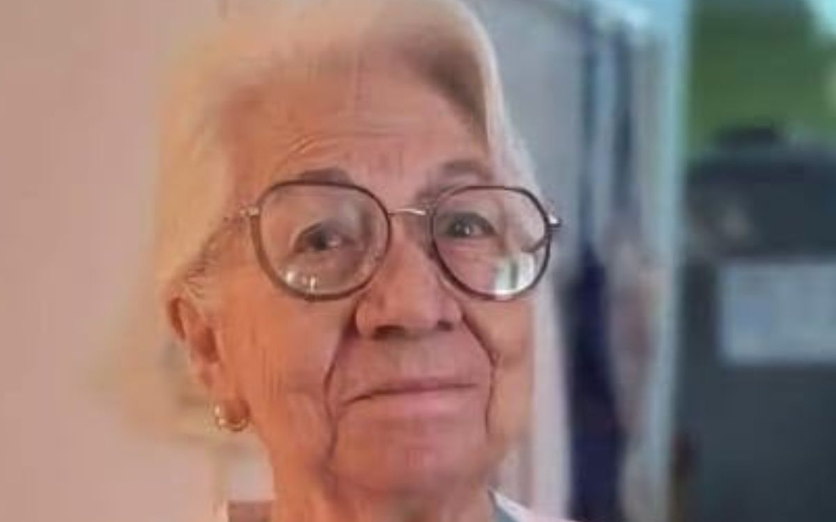 Confirman identidad de mujer hallada junto a camioneta incendiada en Mexicali