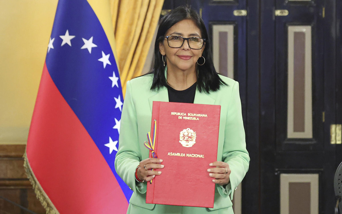 Delcy Rodríguez defiende comercio petrolero con EE.UU. pese a la 'mancha' por la captura de Maduro