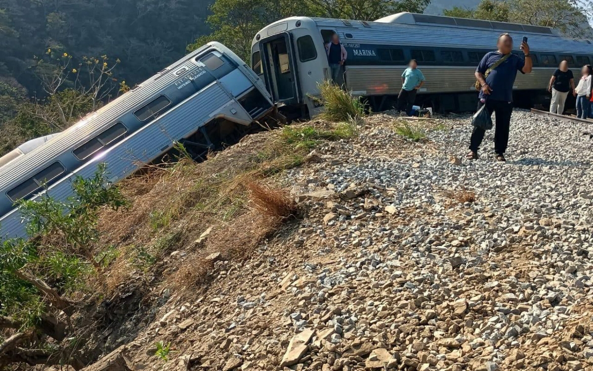 Denuncias por accidente del Tren Interoceánico no requieren abogados privados: Sheinbaum
