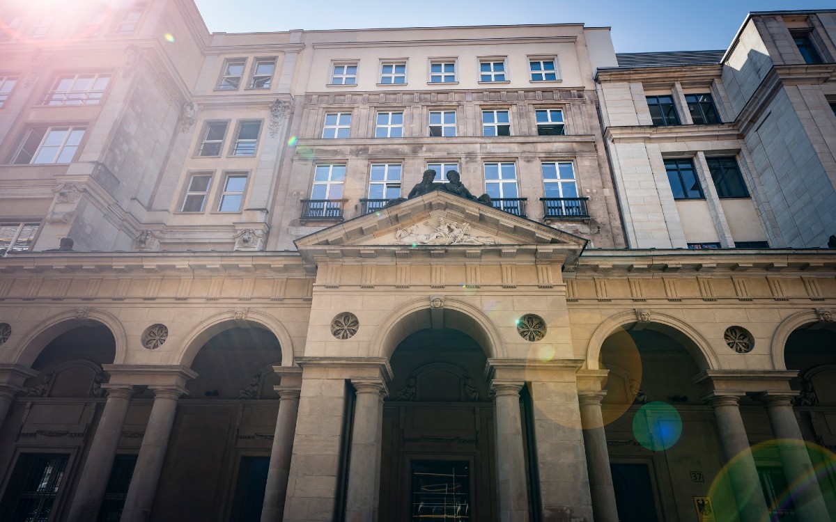 Detienen en Alemania a ucraniana por espionaje a favor de Rusia