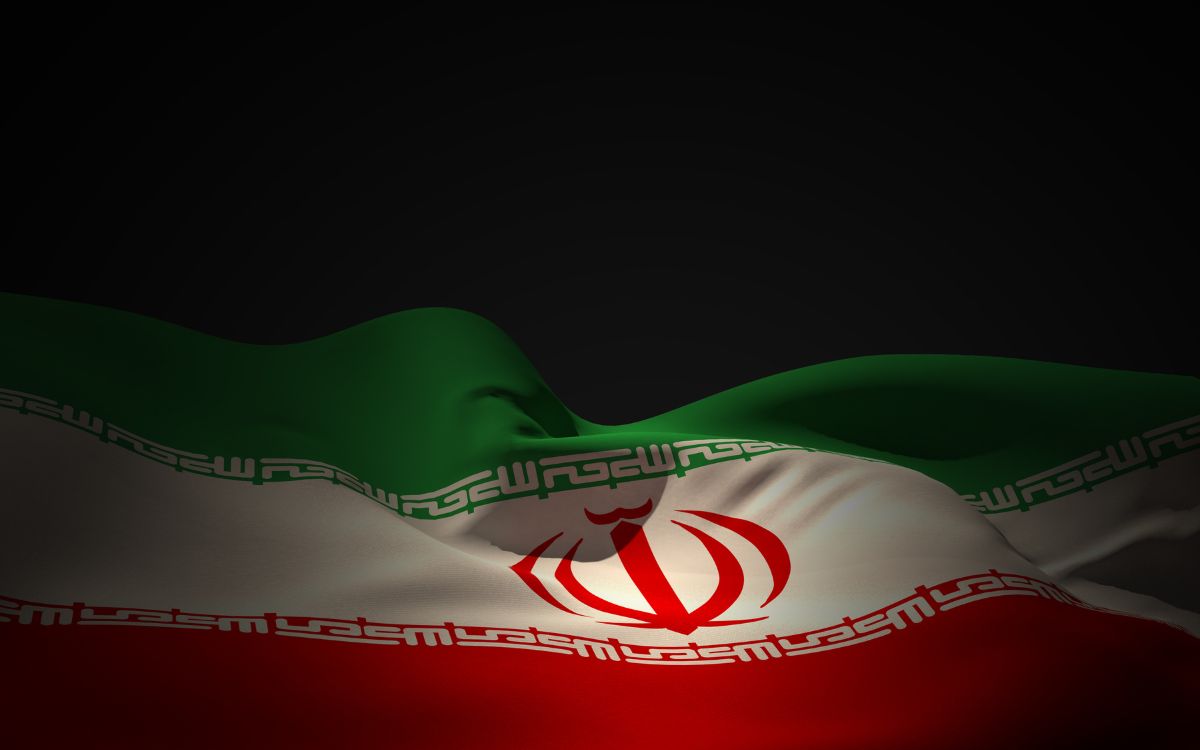 Irán cierra temporalmente el espacio aéreo a la mayoría de los vuelos