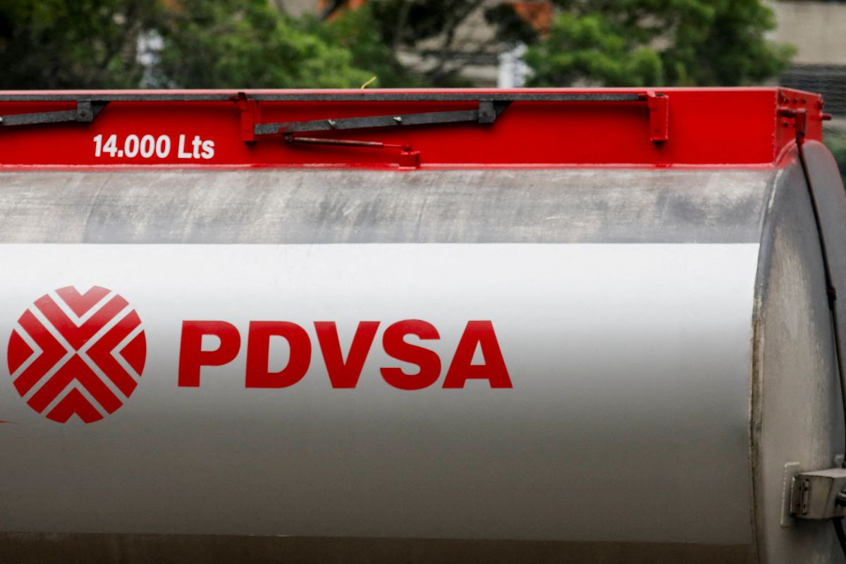 Petrolera estatal venezolana PDVSA confirma negociación para venta de petróleo a EE.UU.