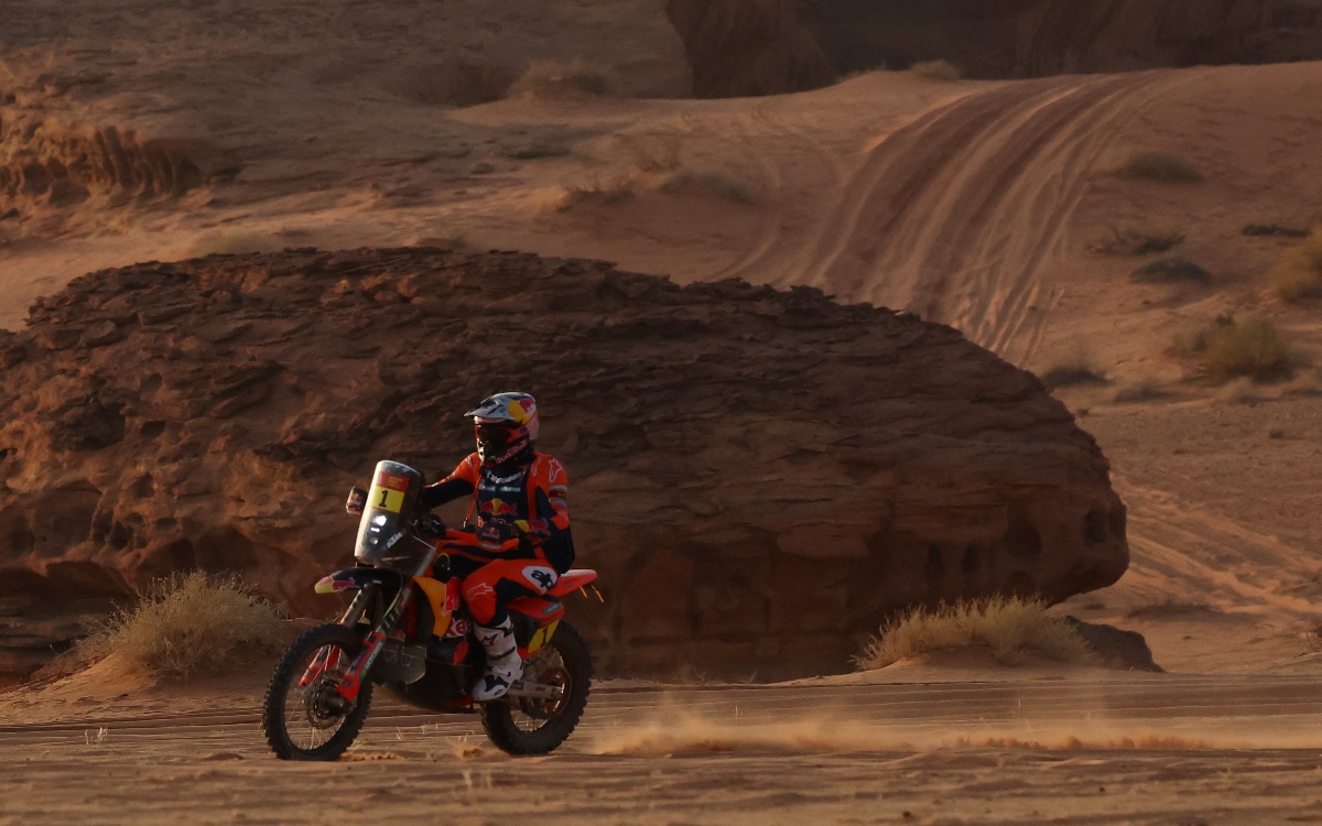 Rally Dakar 2026: Tosha Schareina cede el liderato en motos a  Daniel Sanders | Video