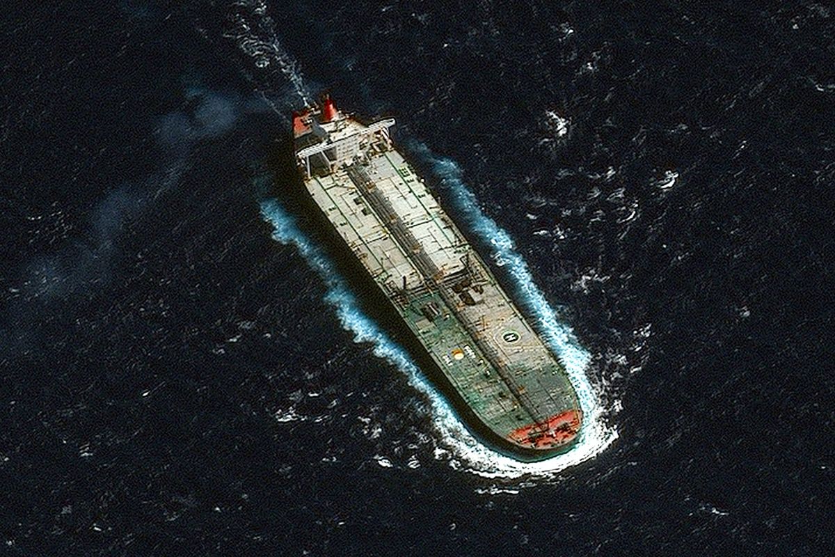 Seis tanqueros que habían zarpado de Venezuela en "modo oculto" regresan a sus aguas