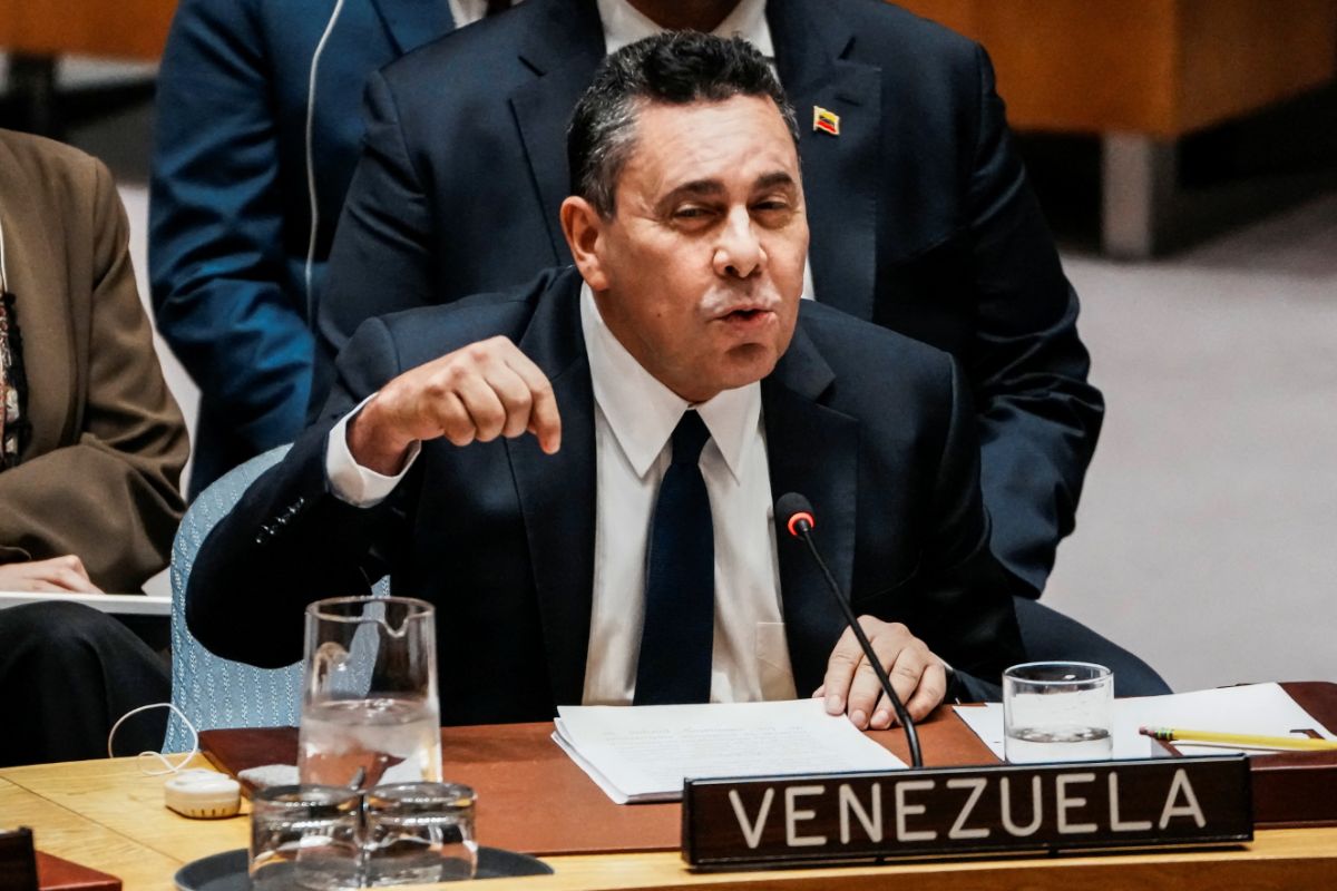Venezuela denuncia "violación flagrante" de carta de la ONU y exige liberación de Maduro