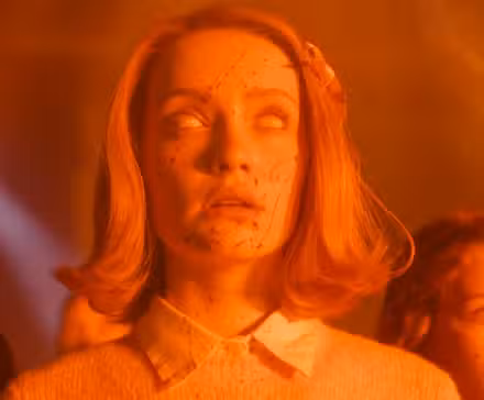 Patty en trance del episodio 8 de Deadlights in IT de Pennywise: Bienvenido a Derry